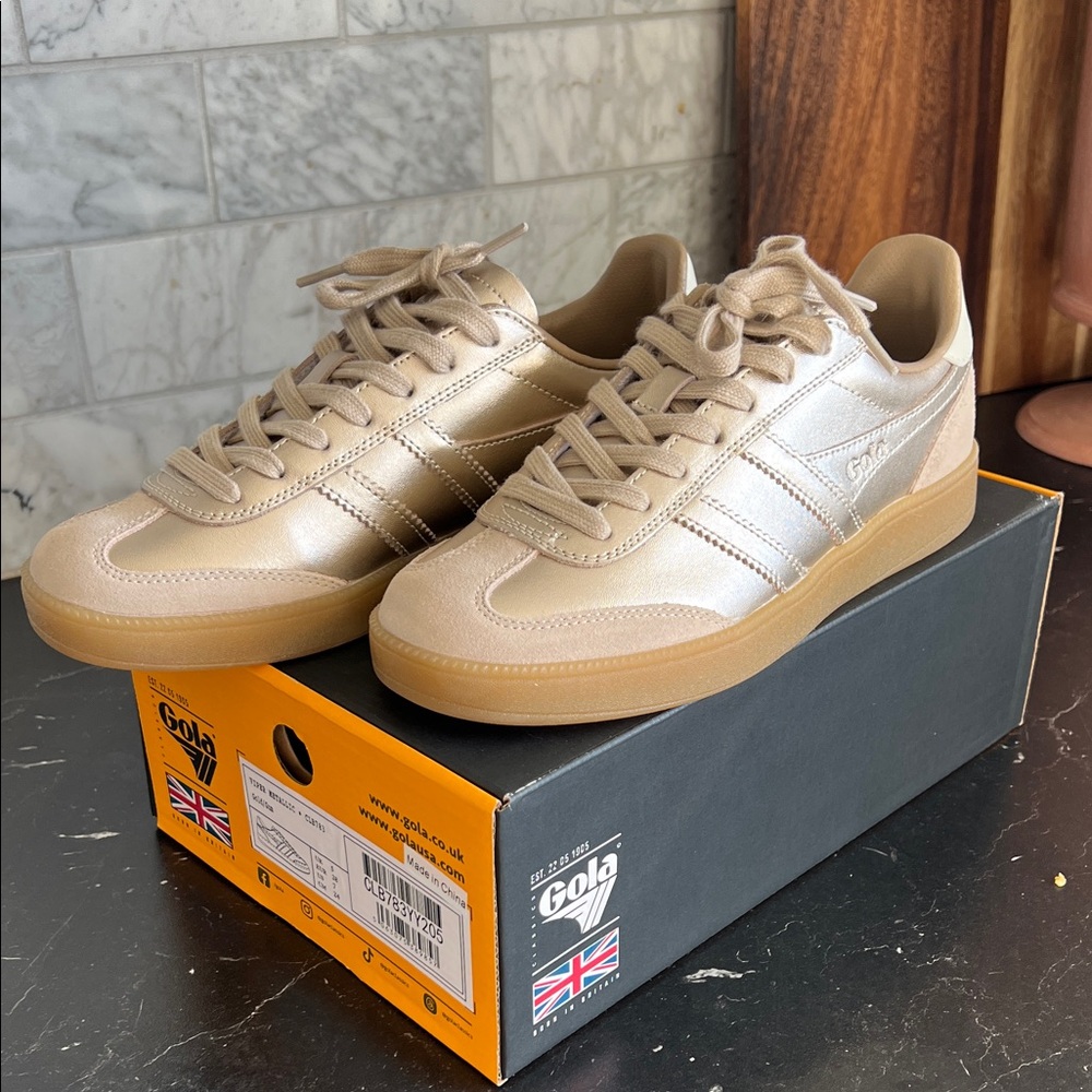 Gola Metallic Gold Sneakers women’s size 7